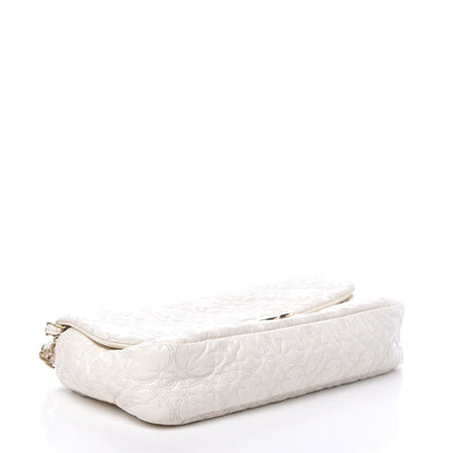 Chanel Vinyl Rock in Moscow Flap White 3 of 12