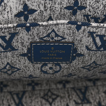 Louis Vuitton Monogram Jacquard Denim Onthego MM Bleu 6 of 9