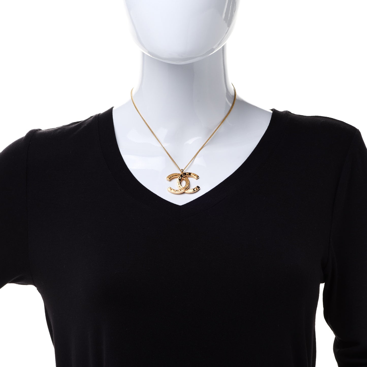 Metal CC Paris Button Necklace Gold