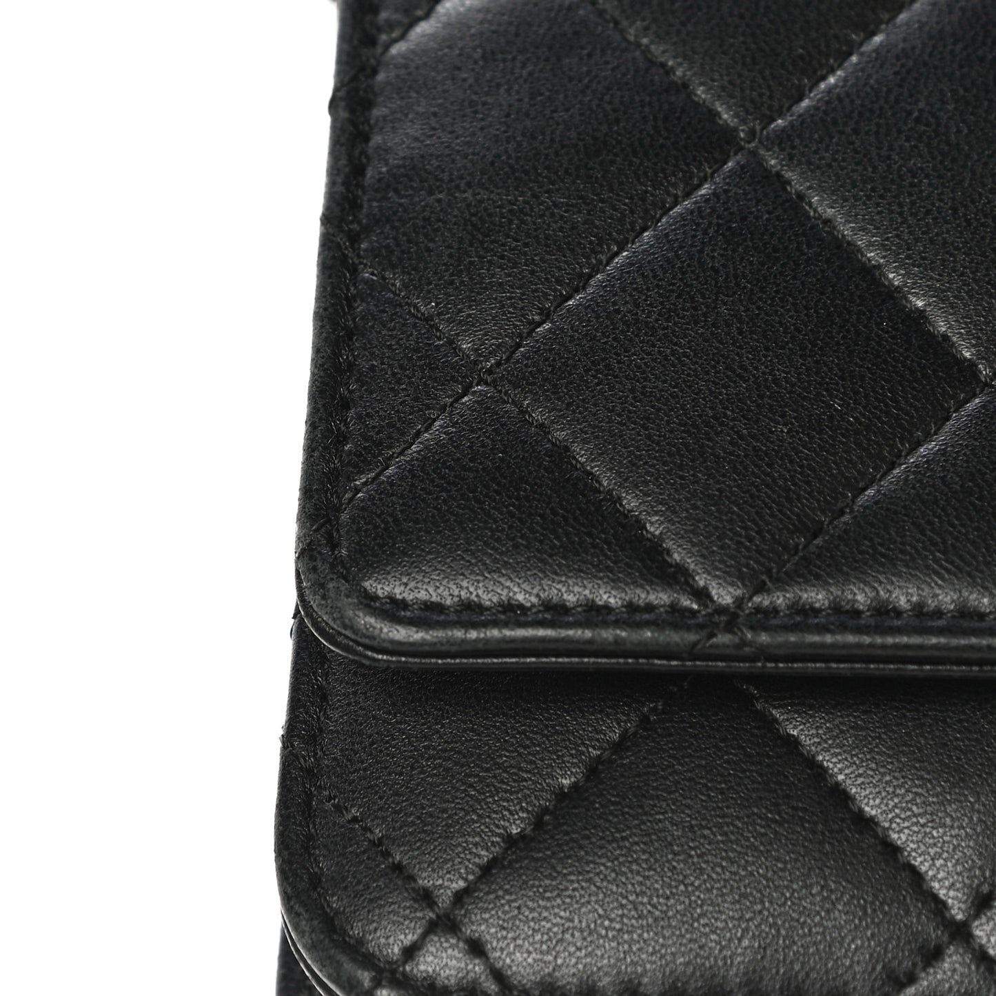 Lambskin Quilted Wallet On Chain WOC Black