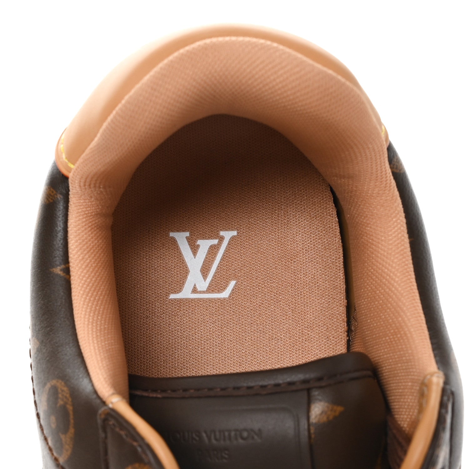 Louis Vuitton Lambskin Monogram Mens LV Buttersoft Sneakers 9 8 of 8