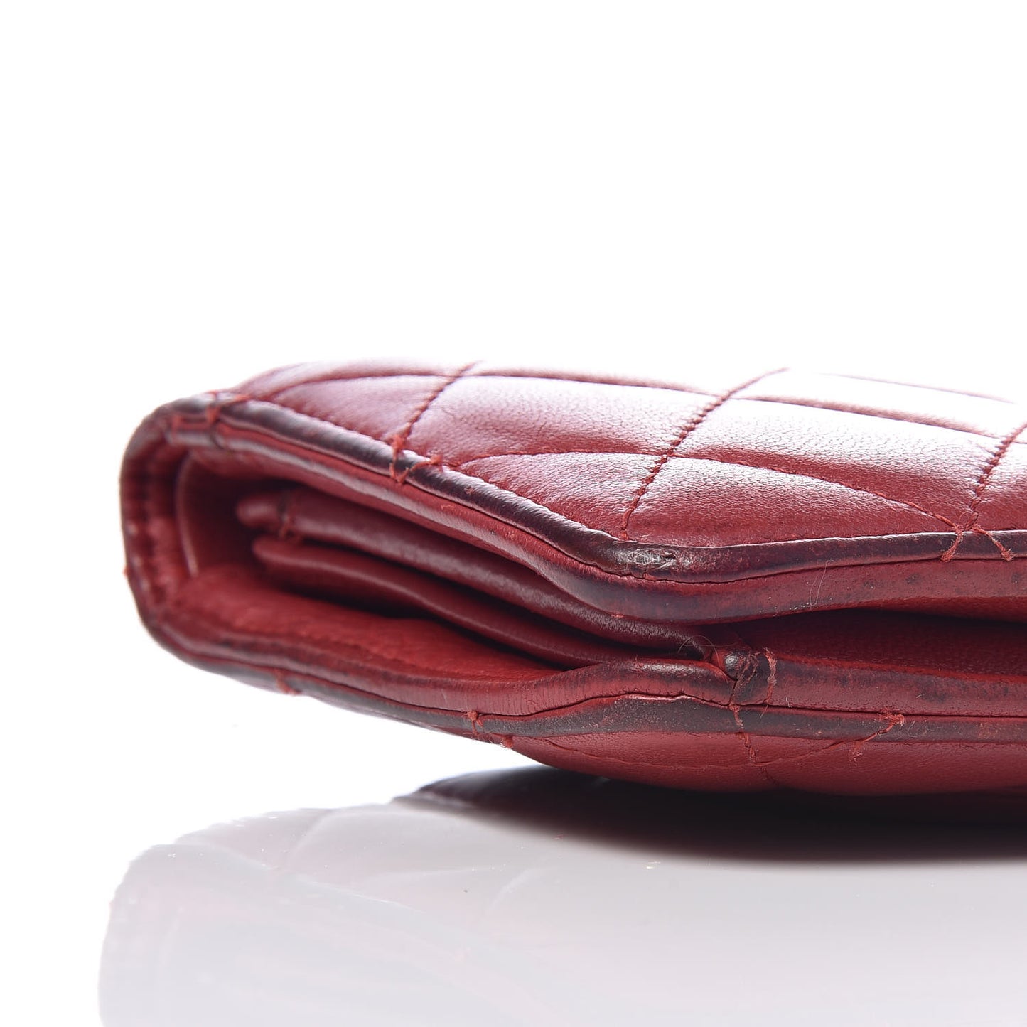 Lambskin Quilted Yen Wallet Red
