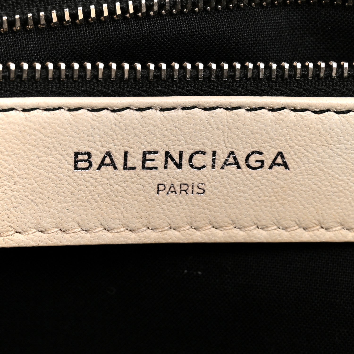 Balenciaga Chevre Silver Metallic Edge Hardware S City Blanc Neige 7 of 15