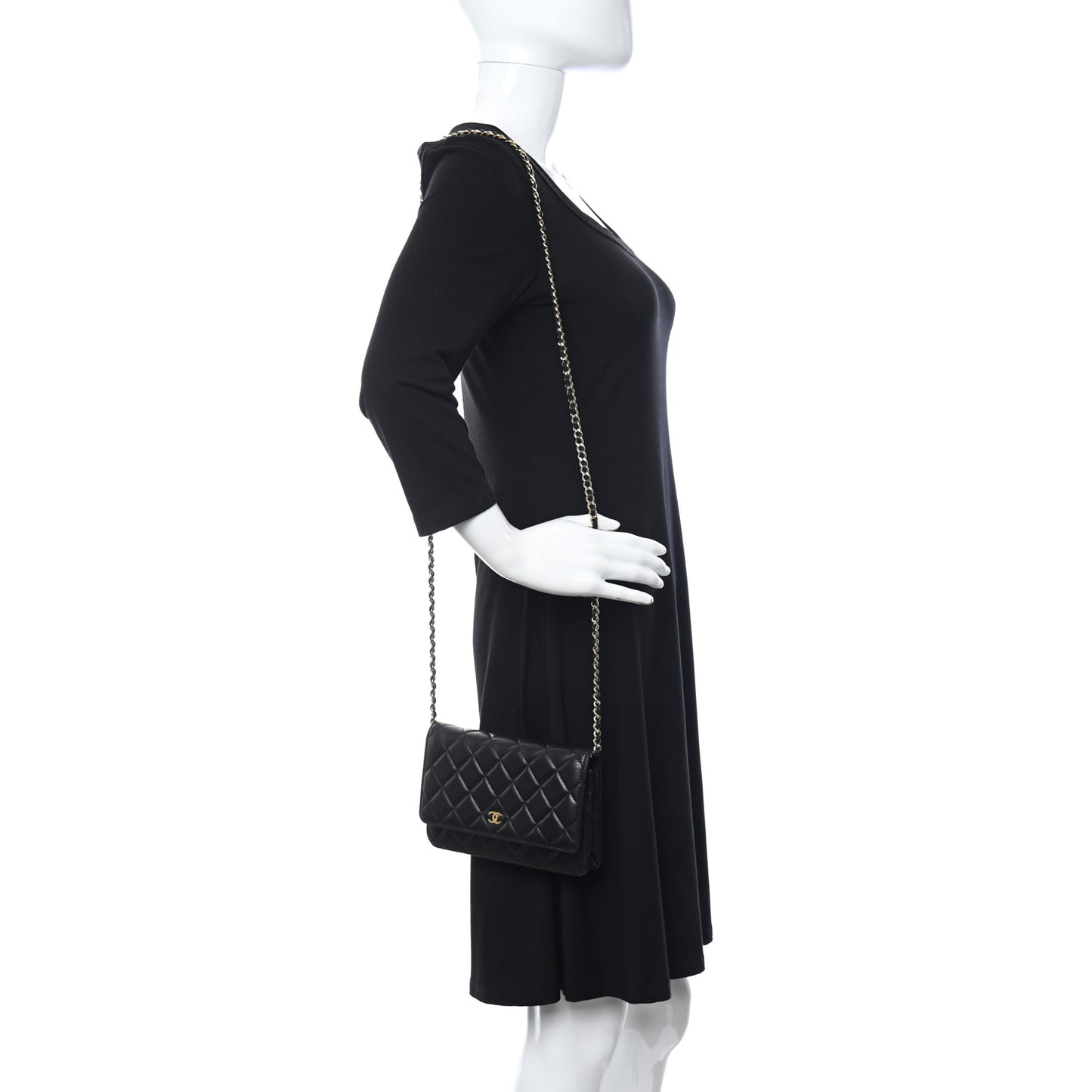 Lambskin Quilted Wallet On Chain WOC Black