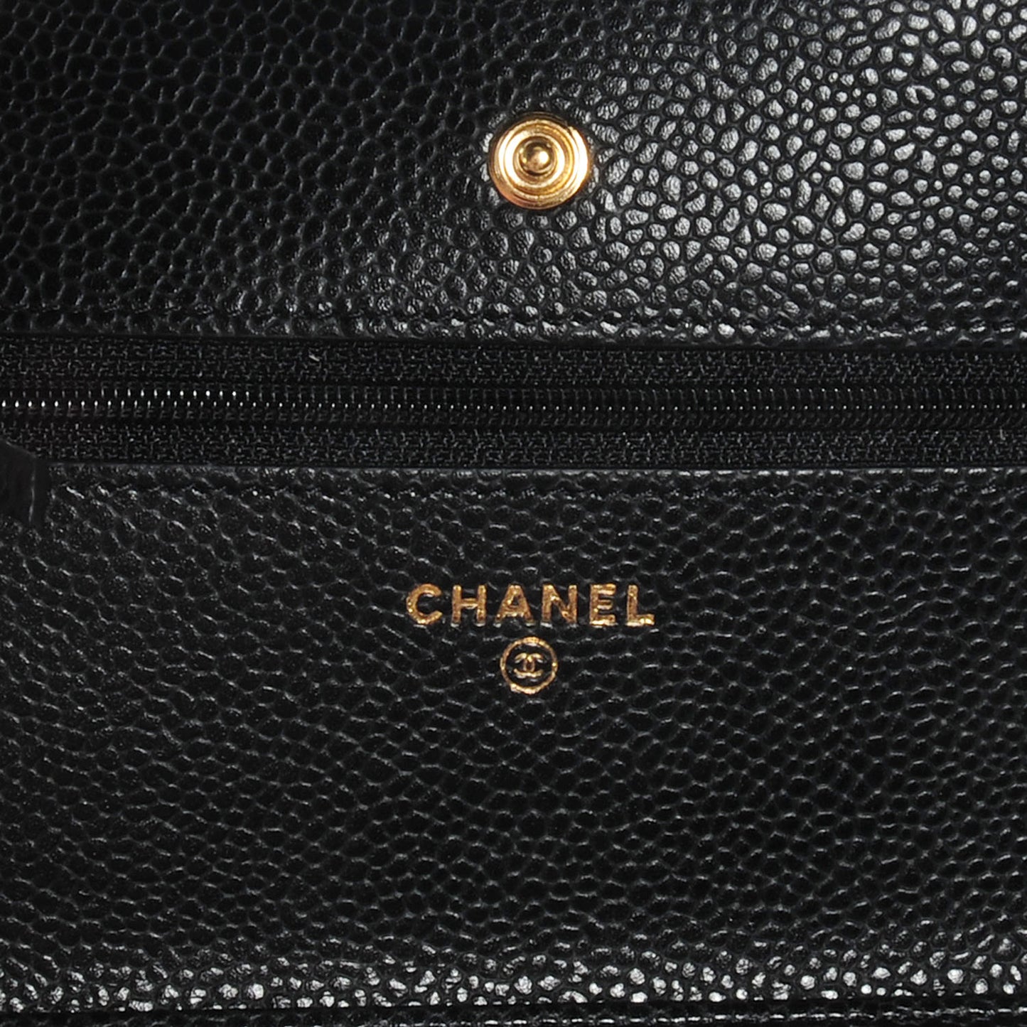 Caviar Quilted Wallet on Chain Black
