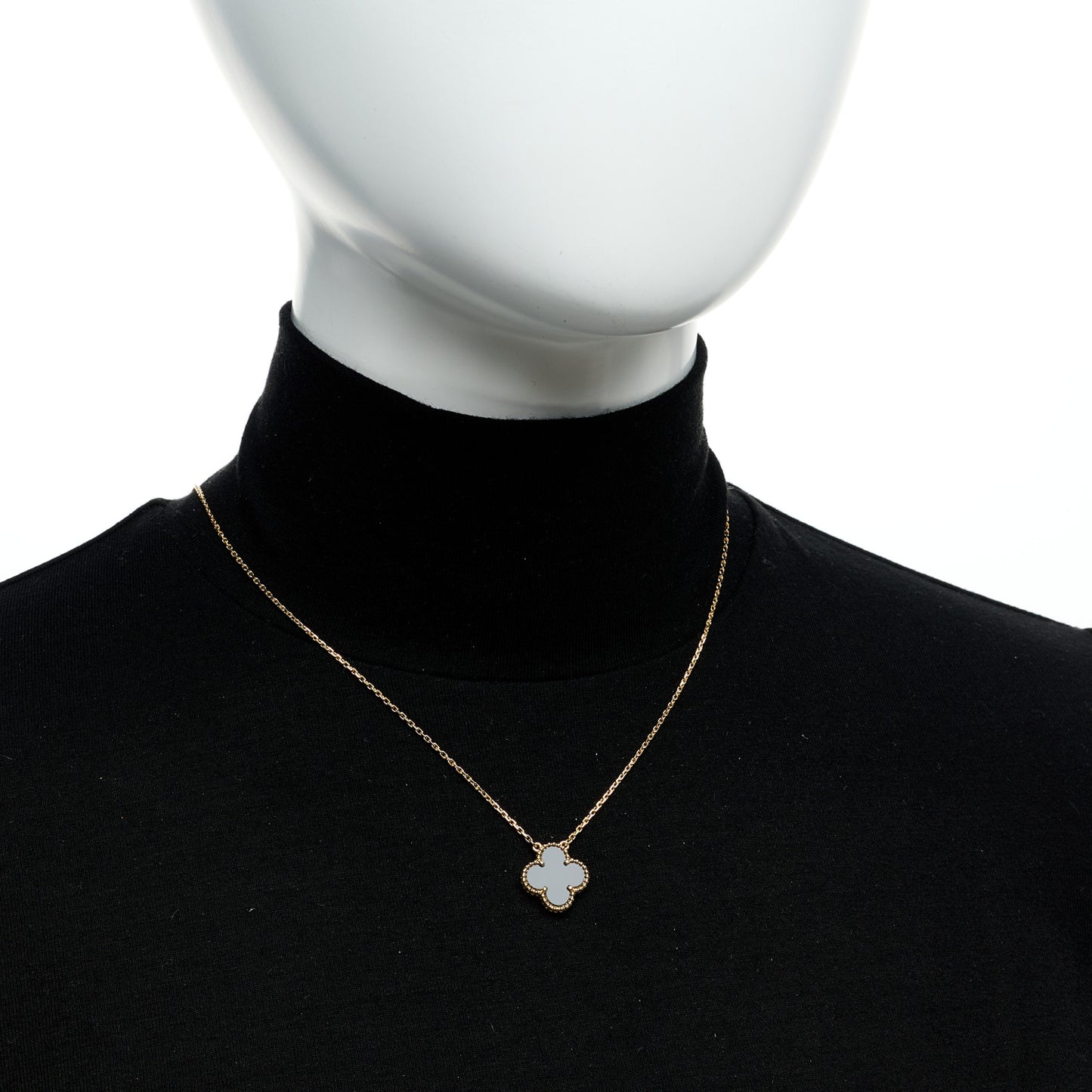 18K Yellow Gold Black Onyx Vintage Alhambra Pendant Necklace