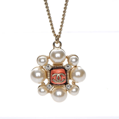 Chanel Gripoix Pearl Crystal CC Pendant Necklace Gold 4 of 6