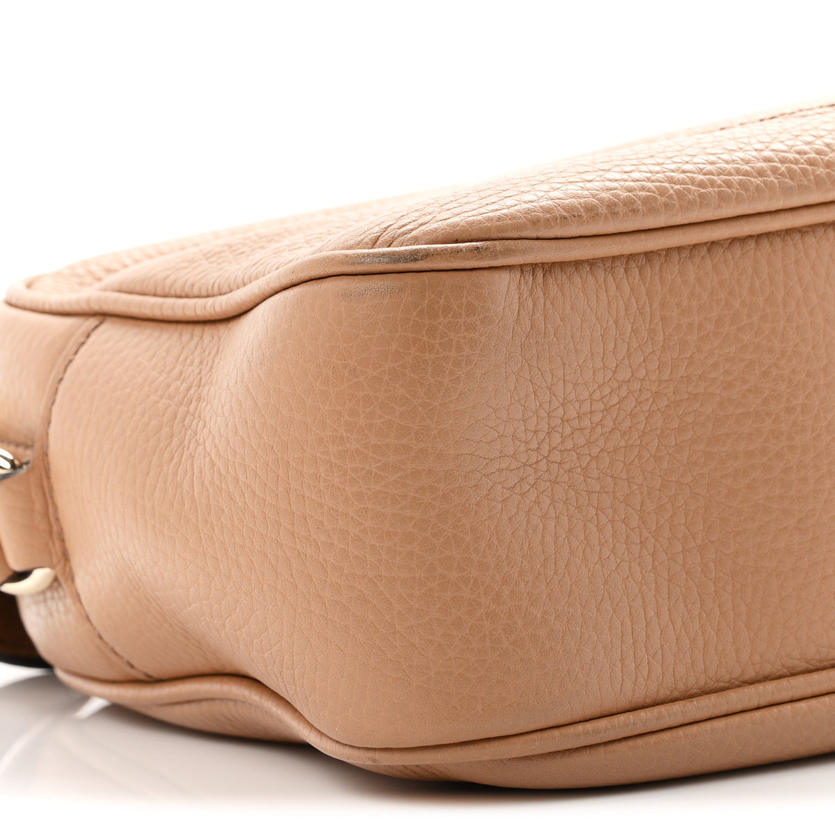 Gucci Pebbled Calfskin Small Soho Disco Bag Camelia 8 of 10
