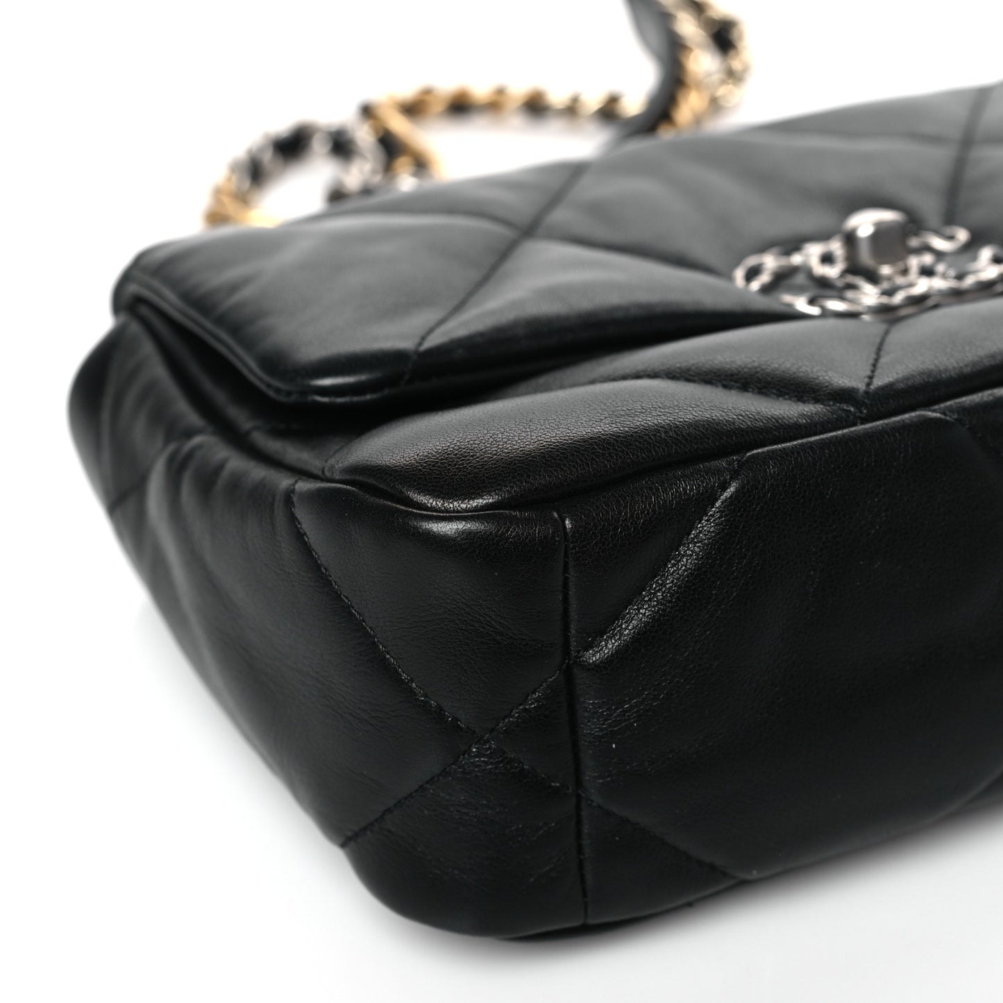 Lambskin Quilted Medium Chanel 19 Flap Black