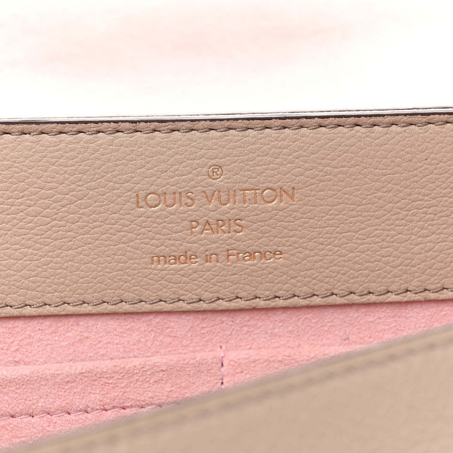 Soft Calfskin Lockme Ever MM Greige