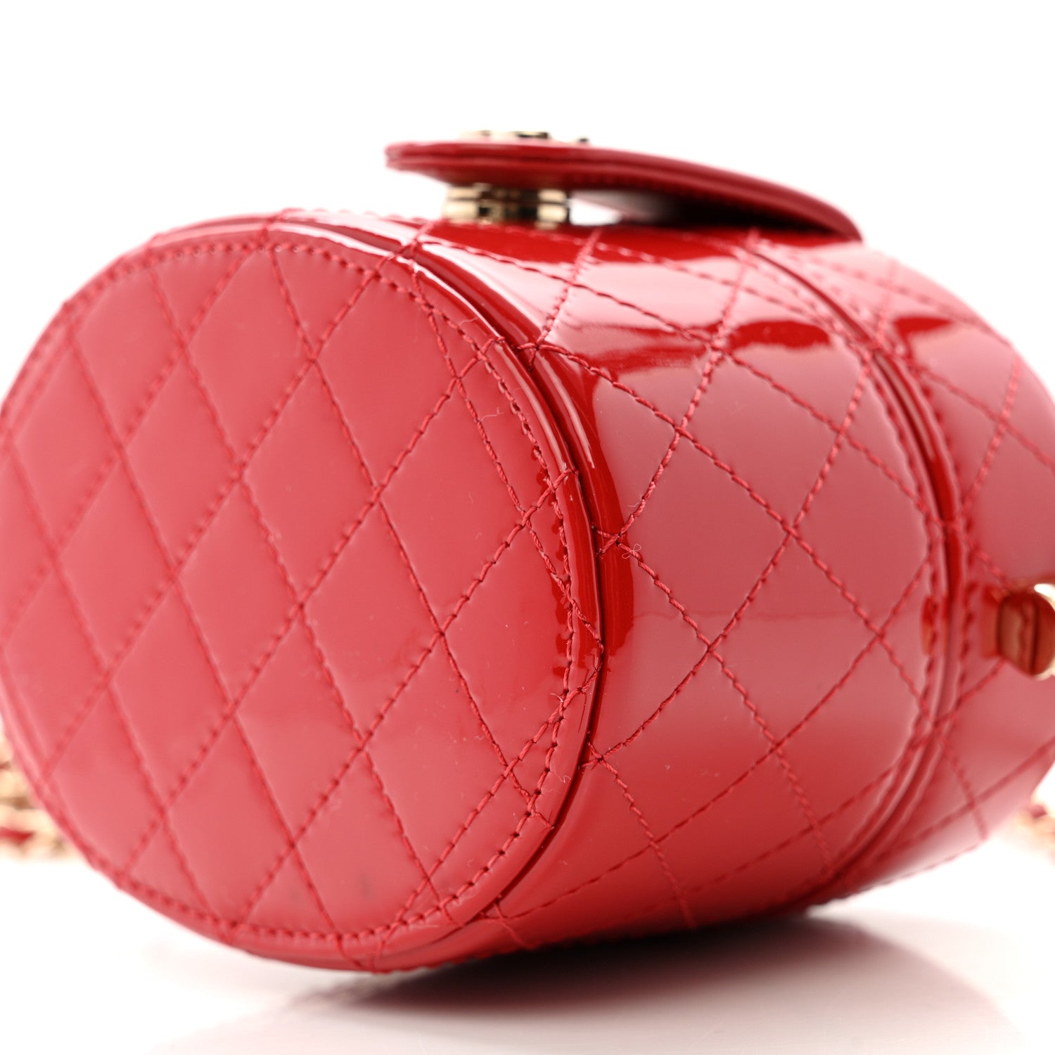 Chanel Patent Quilted Small Round Vanity With Chain Red 10 of 10