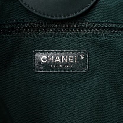 Chanel Shearling Large Deauville Tote Green 5 of 12