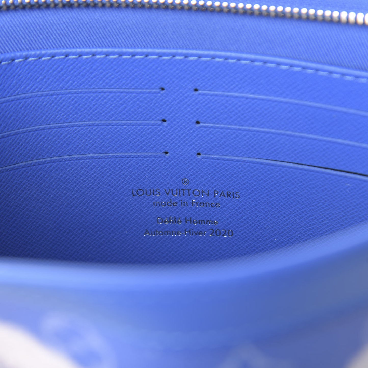 Monogram Clouds Pochette Voyage MM A4 Blue