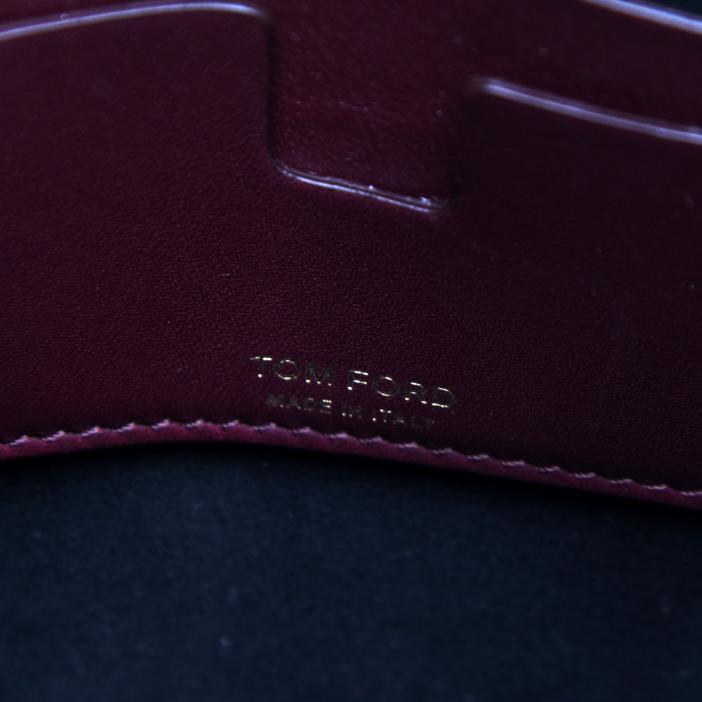 Calfskin Hollywood T Twist Pouch Bordeaux