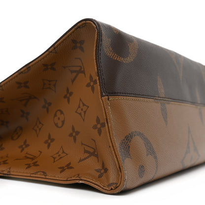 Louis Vuitton Reverse Monogram Giant Onthego MM 8 of 10