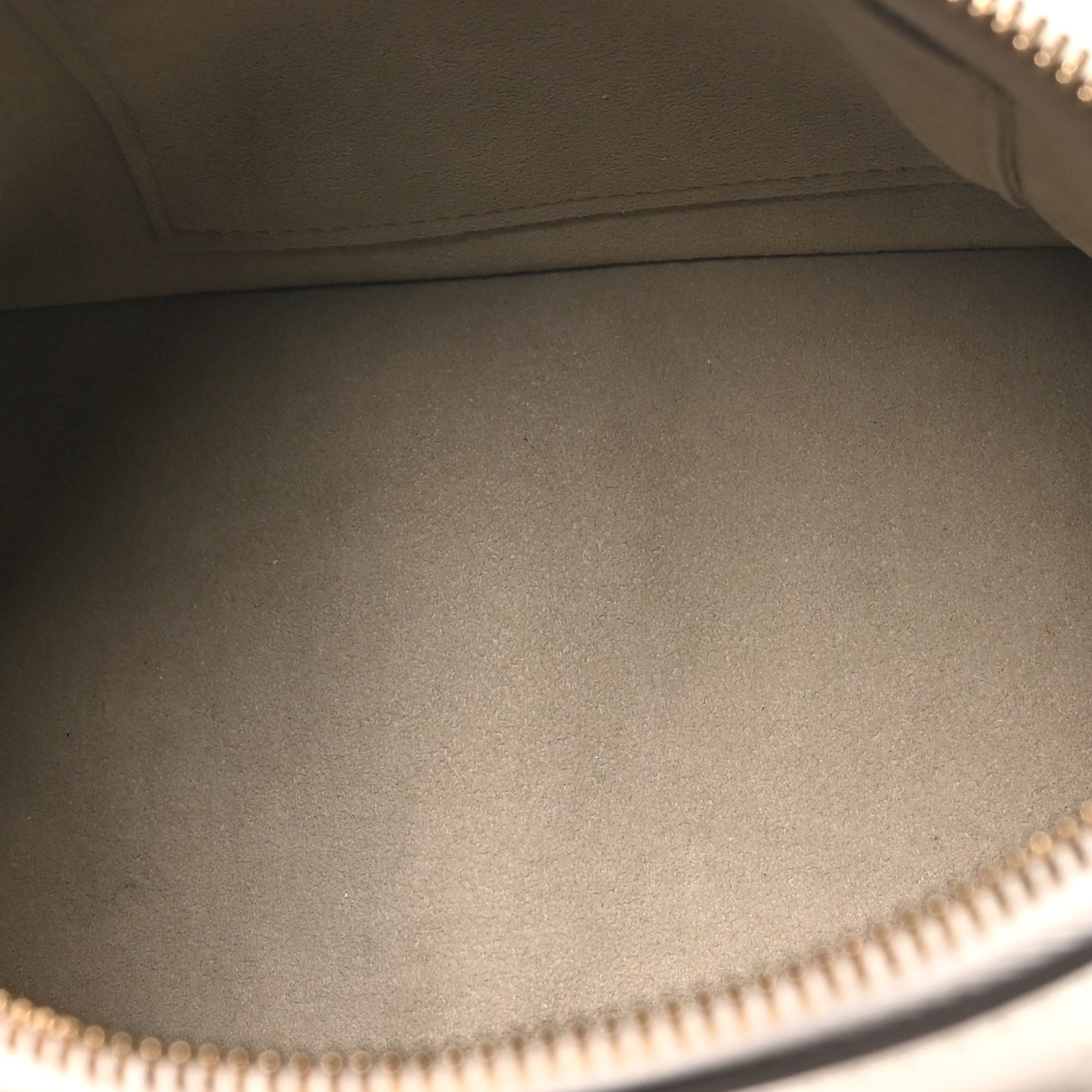 Monogram Embossed Calfskin Speedy Bandouliere 20 White Blanc
