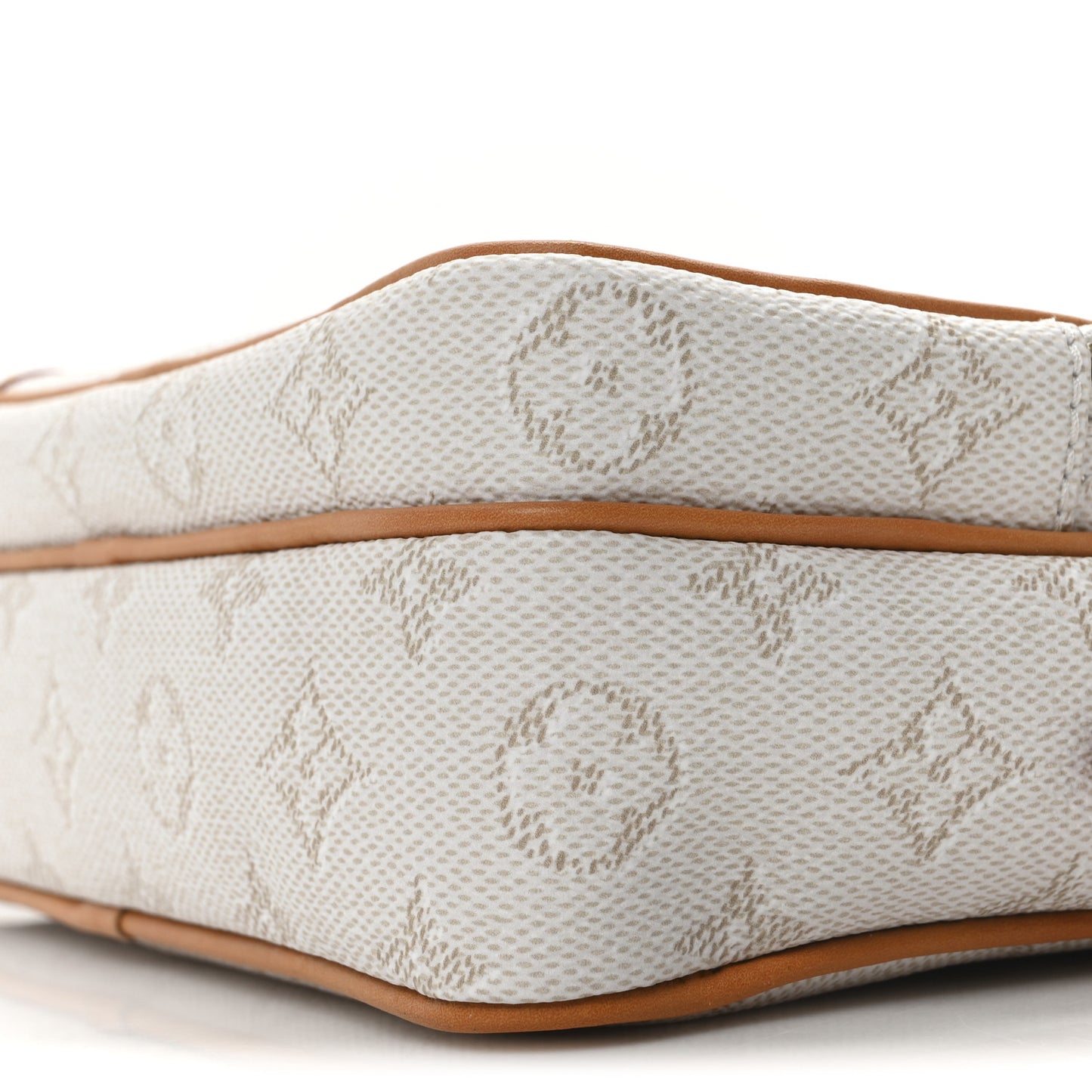 Monogram Heritage Nil Off White