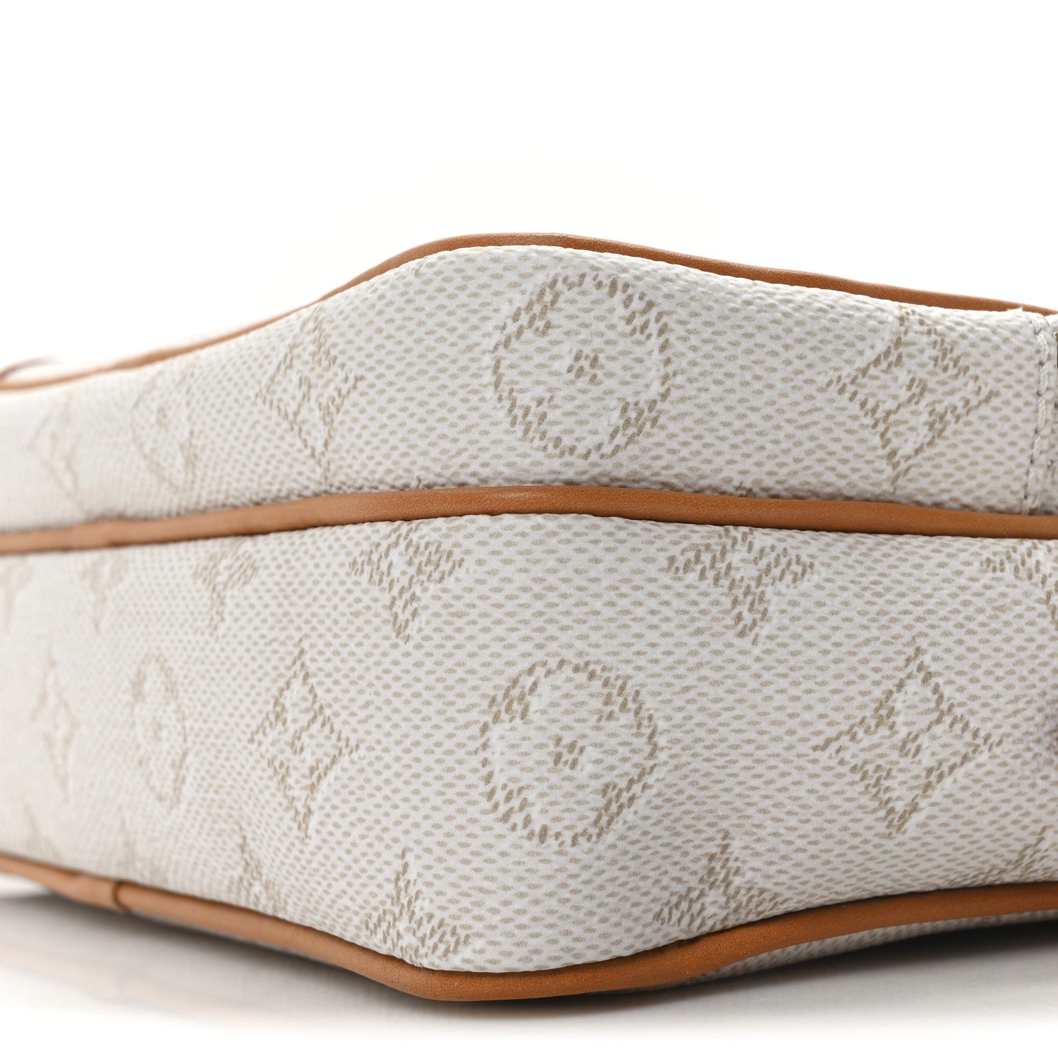 Louis Vuitton Monogram Heritage Nil Off White 9 of 9