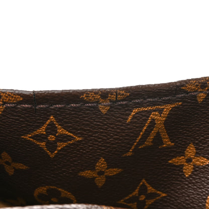 Louis Vuitton Monogram Artsy MM 14 of 18