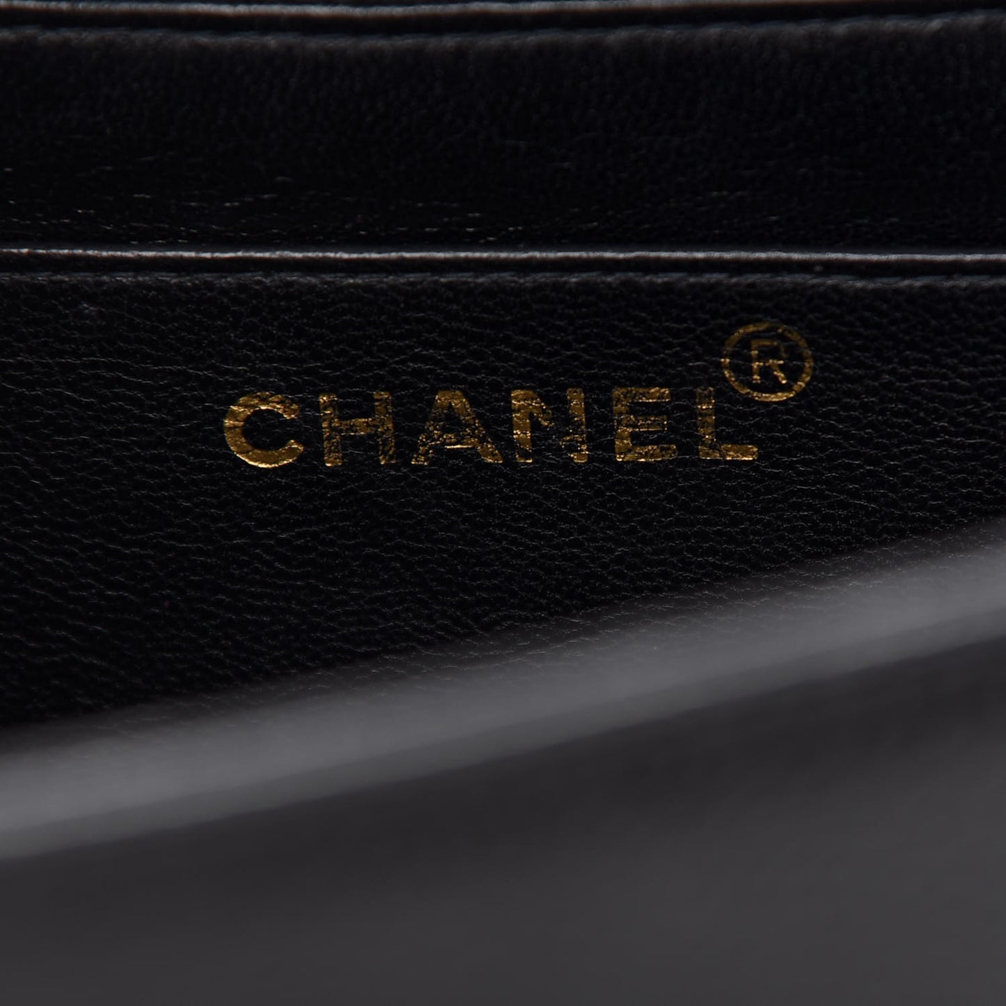 Caviar Horizontal Quilted Jumbo Single Flap Black