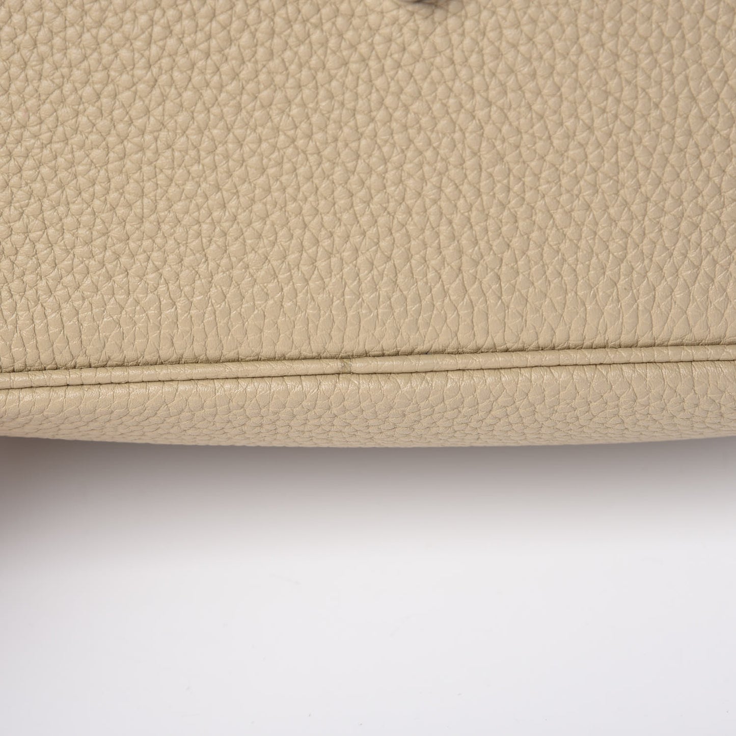 Taurillon Clemence Lindy 26 Trench