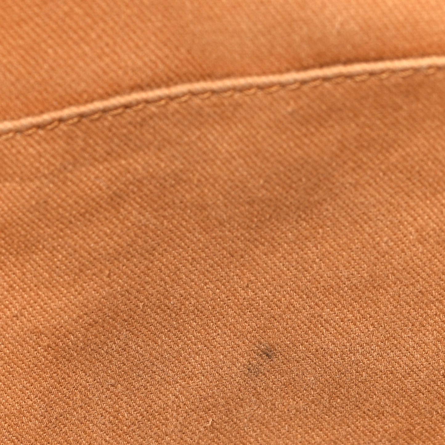 Calfskin Large Coco Eyelets Shopping Tote Camel