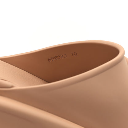 Gucci Soft Rubber Mens Interlocking G Platform 42mm Slide Sandals 10 Vintage Camel 9 of 9