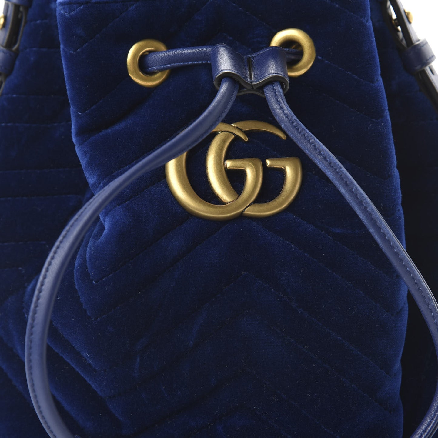 Velvet Matelasse GG Marmont Bucket Bag Cobalt Blue