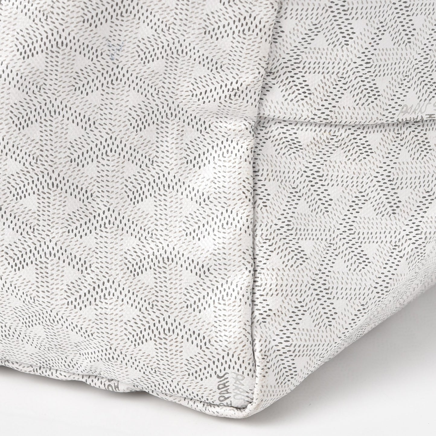 Goyardine Saint Louis GM White