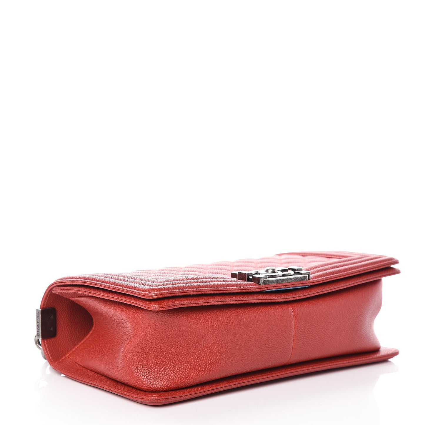 Caviar Quilted Medium Boy Flap Red