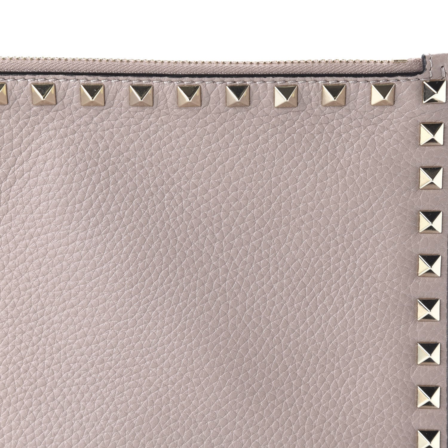 Valentino Garavani Pebbled Calfskin Large Rockstud Zip Pouch Poudre 9 of 9