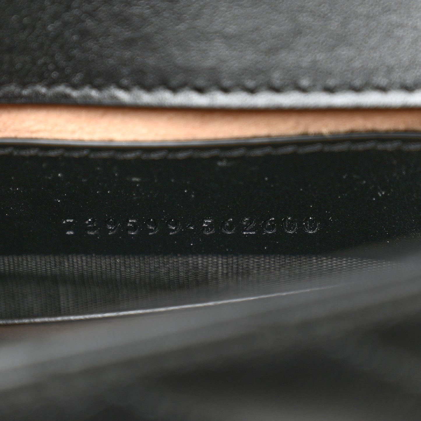 Calfskin Matelasse Monochrome GG Marmont Chain Mini Belt Bag Black