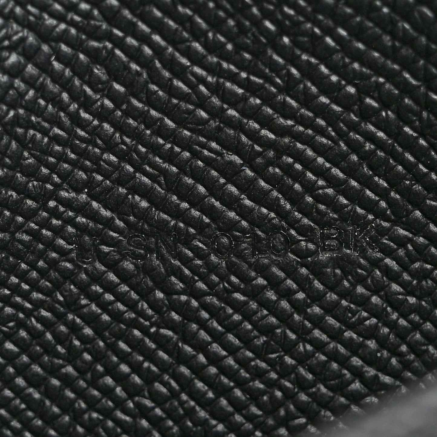 Epsom Constance Wallet To Go Black