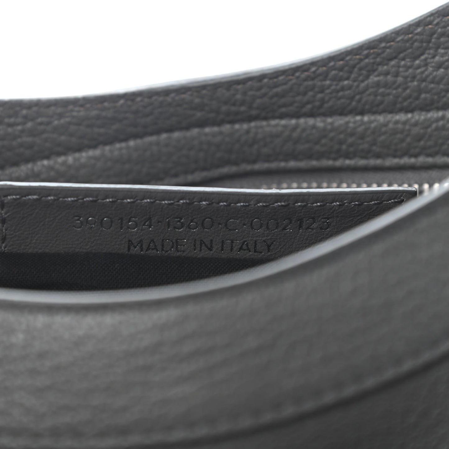 Chevre Silver Metallic Edge Hardware City Gris Acier