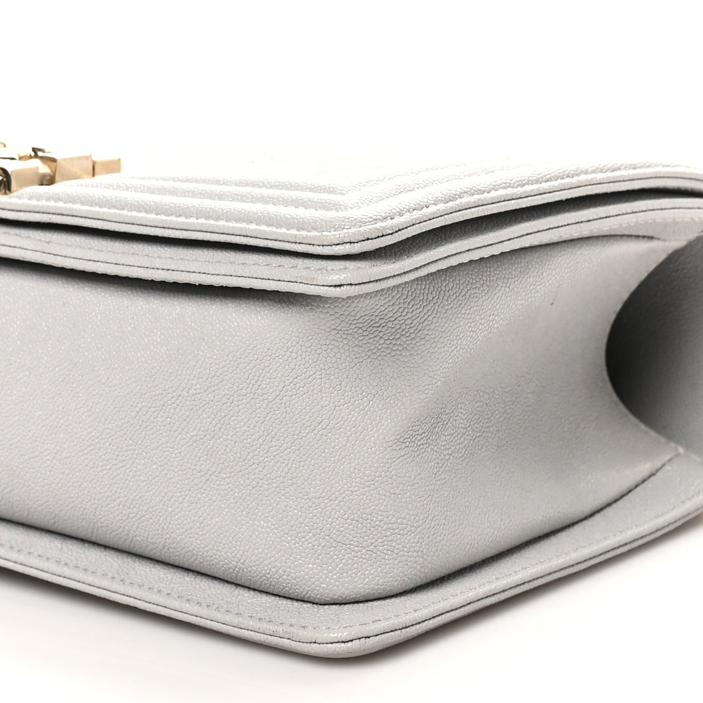 Caviar Quilted Medium Boy Flap Light Grey
