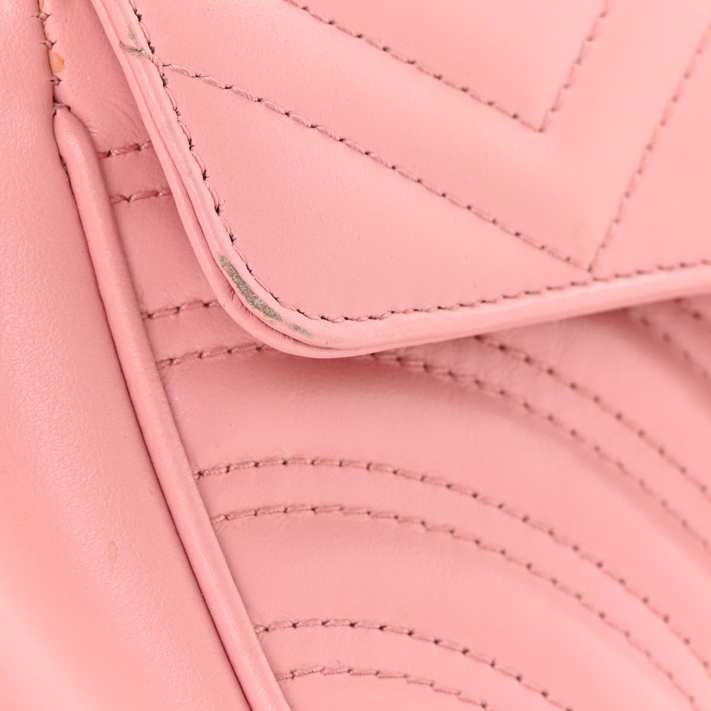 Calfskin Matelasse Mini GG Marmont Shoulder Bag Perfect Pink