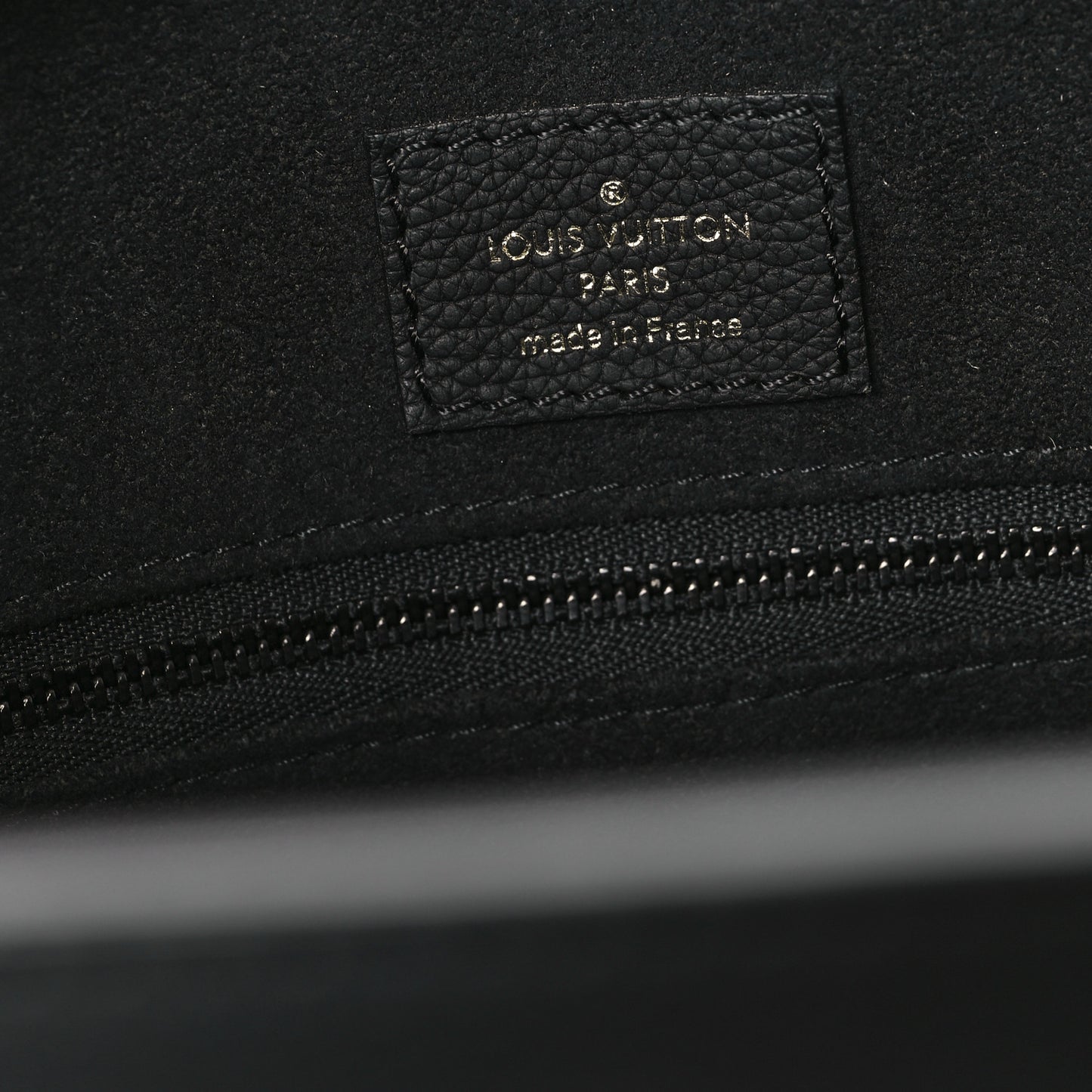 Soft Calfskin Lockme Tote MM Black