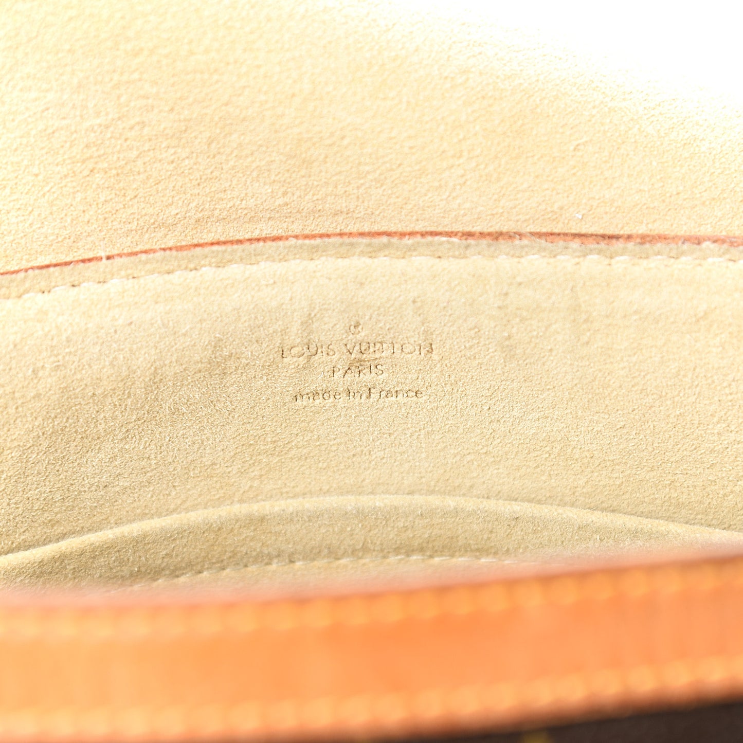 Monogram Beverly MM