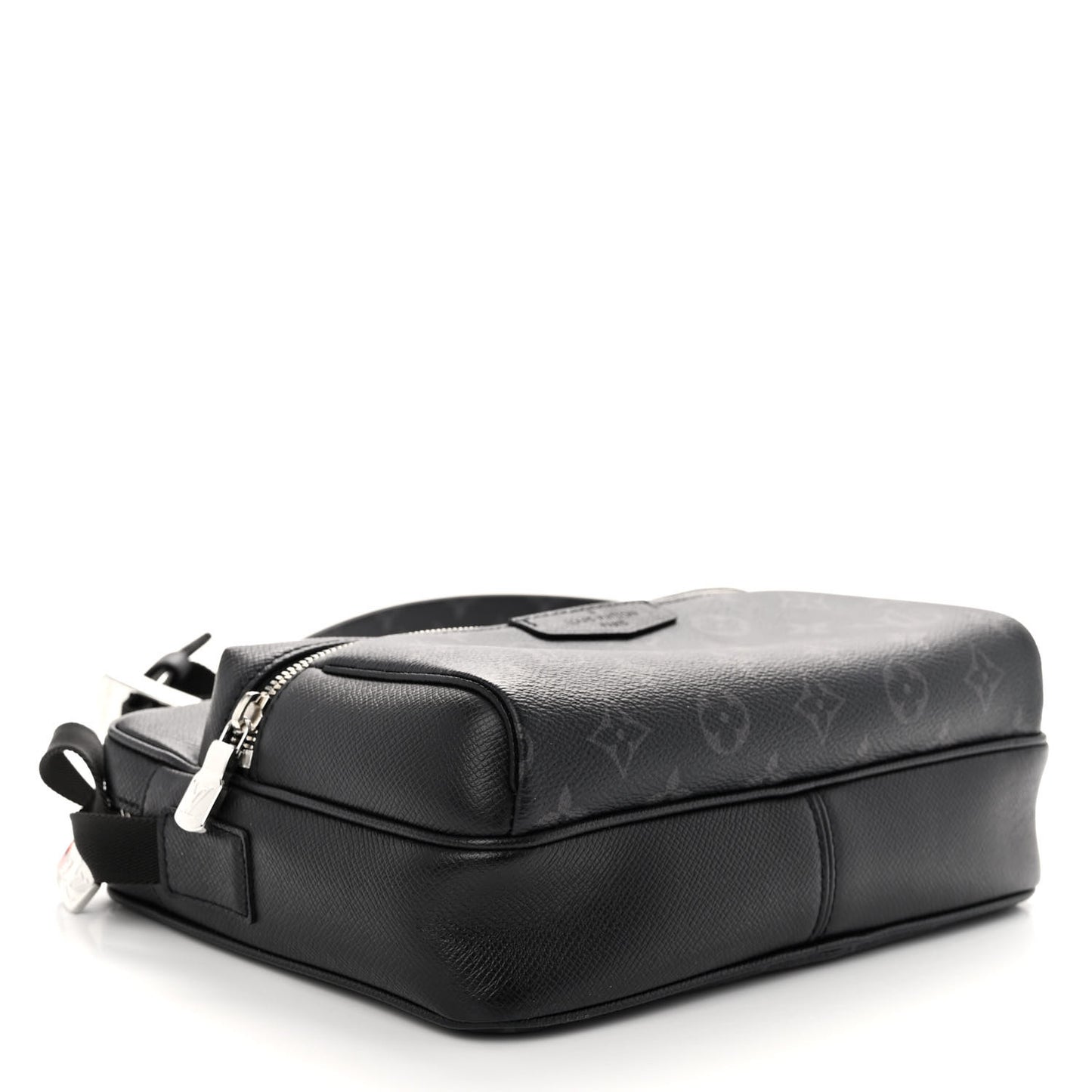 Taiga Monogram Eclipse Outdoor Messenger Black