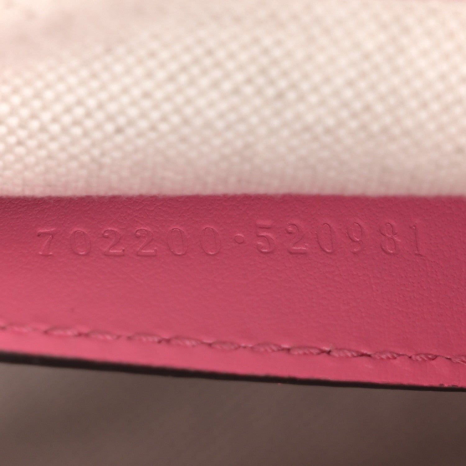 Gucci Calfskin GG Matelasse Small Slim Chain Shoulder Bag Rhodamine Pink Natural 8 of 11