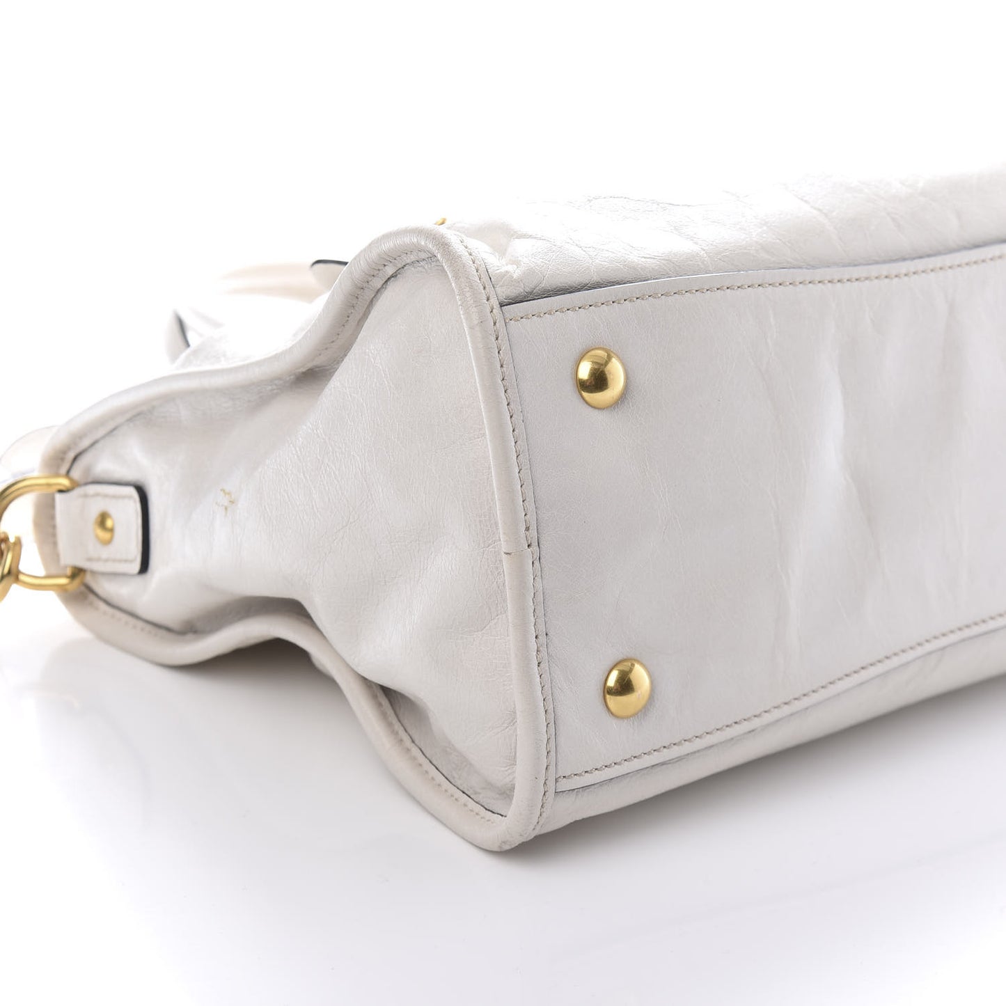 Vitello Shine Zip Tote Talco