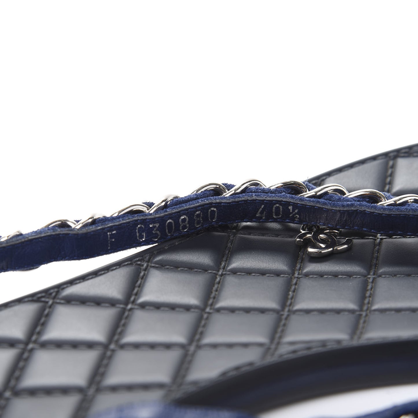 Suede Calfskin Quilted Chain Thong Sandals 40.5 Navy Blue
