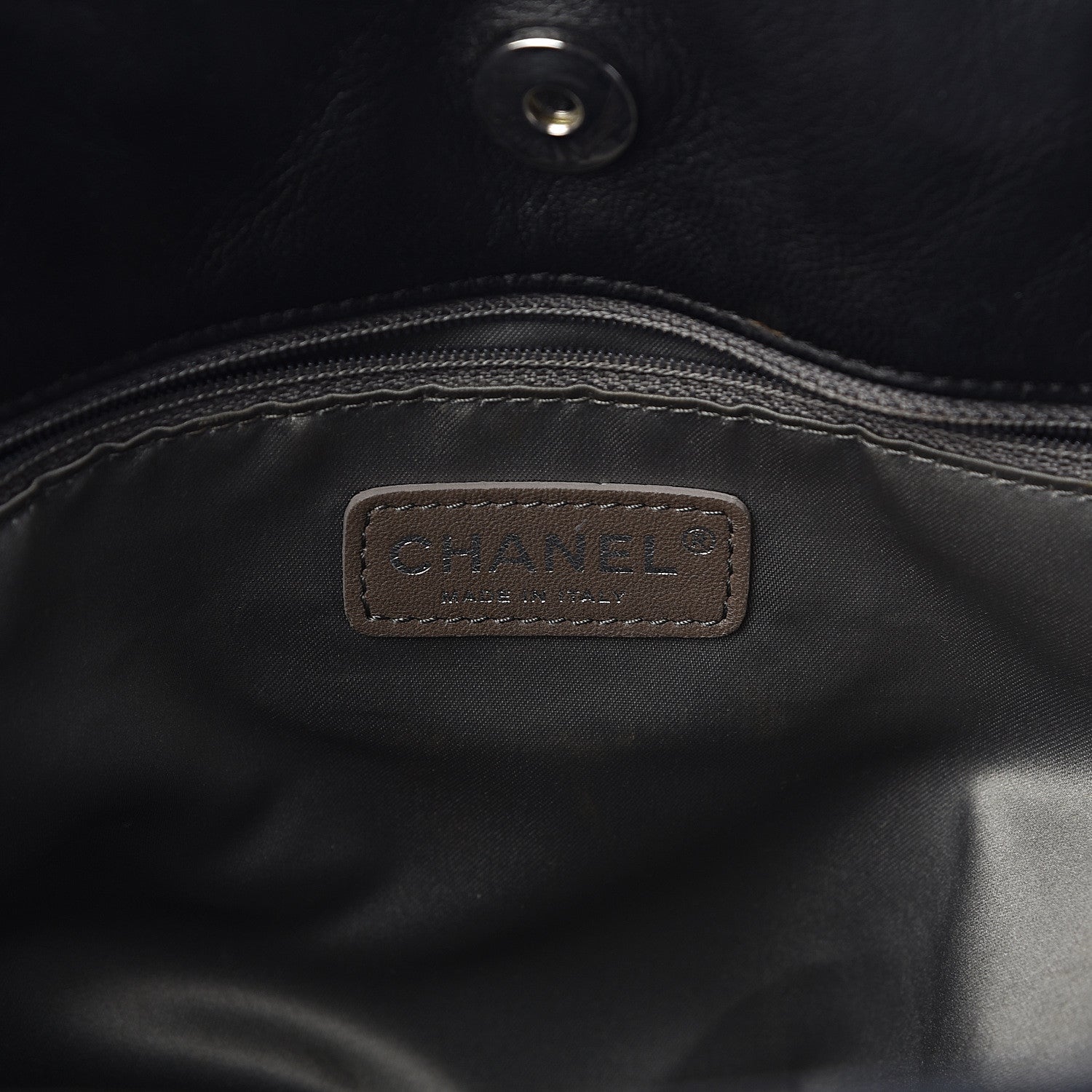 Chanel Lambskin CC Shoulder Bag Black 6 of 10