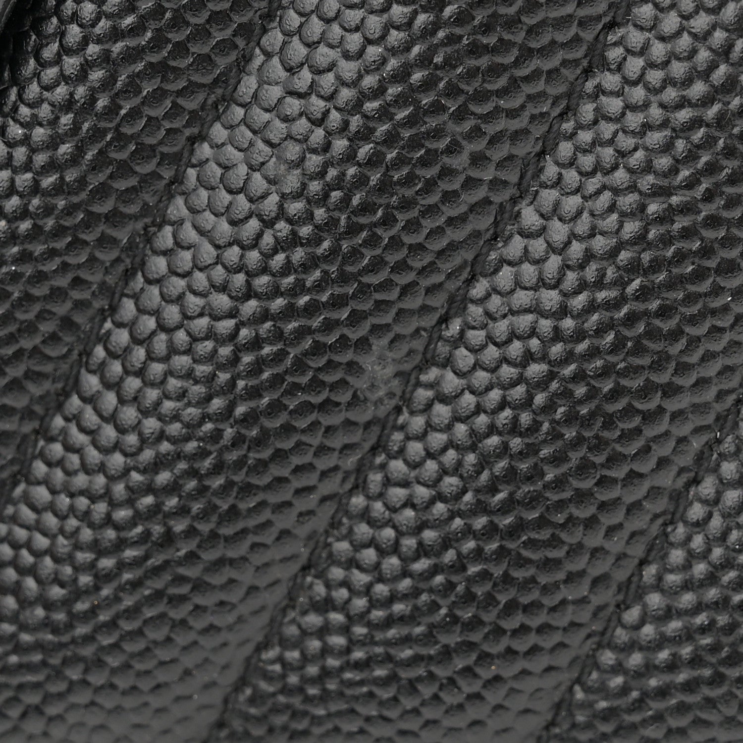 Saint Laurent Grain De Poudre Matelasse Chevron Monogram Chain Wallet Black 12 of 13