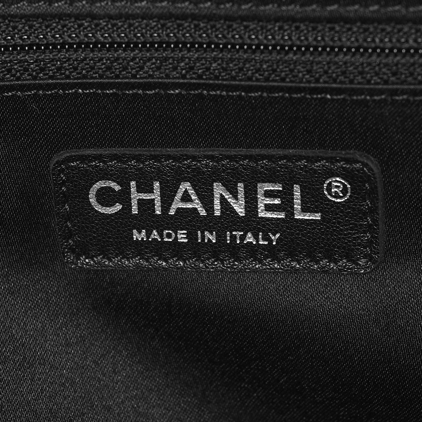 Caviar Quilted XL Grand Shopping Tote GST Black