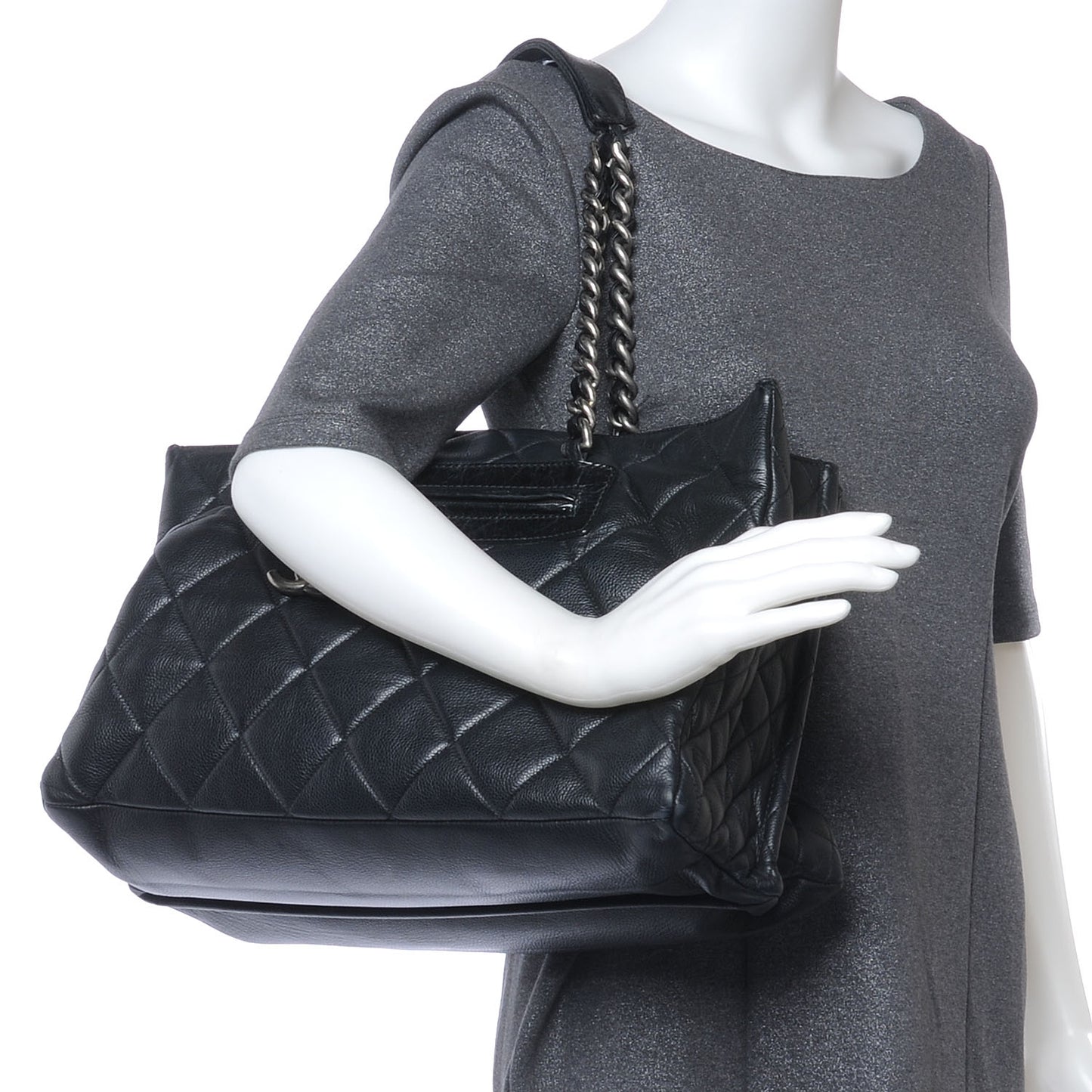 Caviar Quilted Coco Casual Tote Black