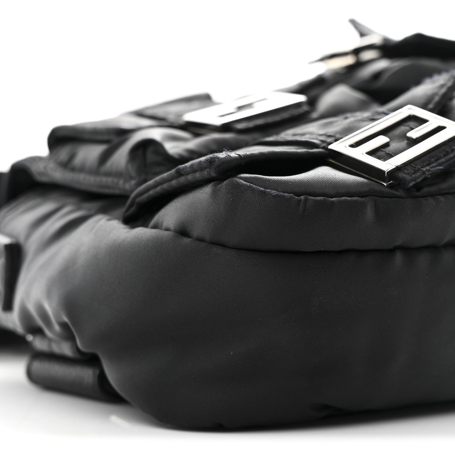 Fendi Econyl Cuoio Romano Multipocket Baguette Black 9 of 11