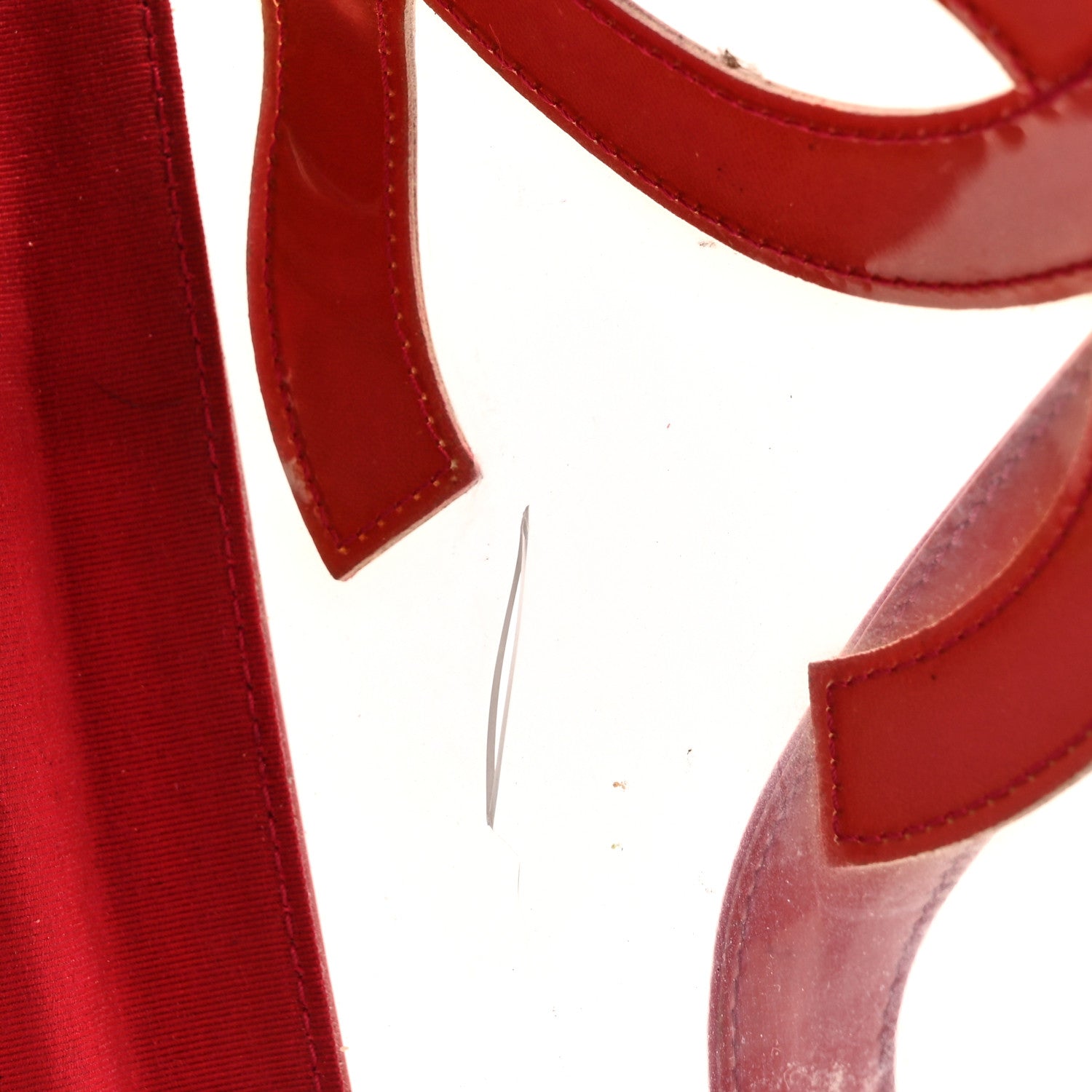 Chanel Vinyl Patent CC Logo Beach Tote Red 19 of 20