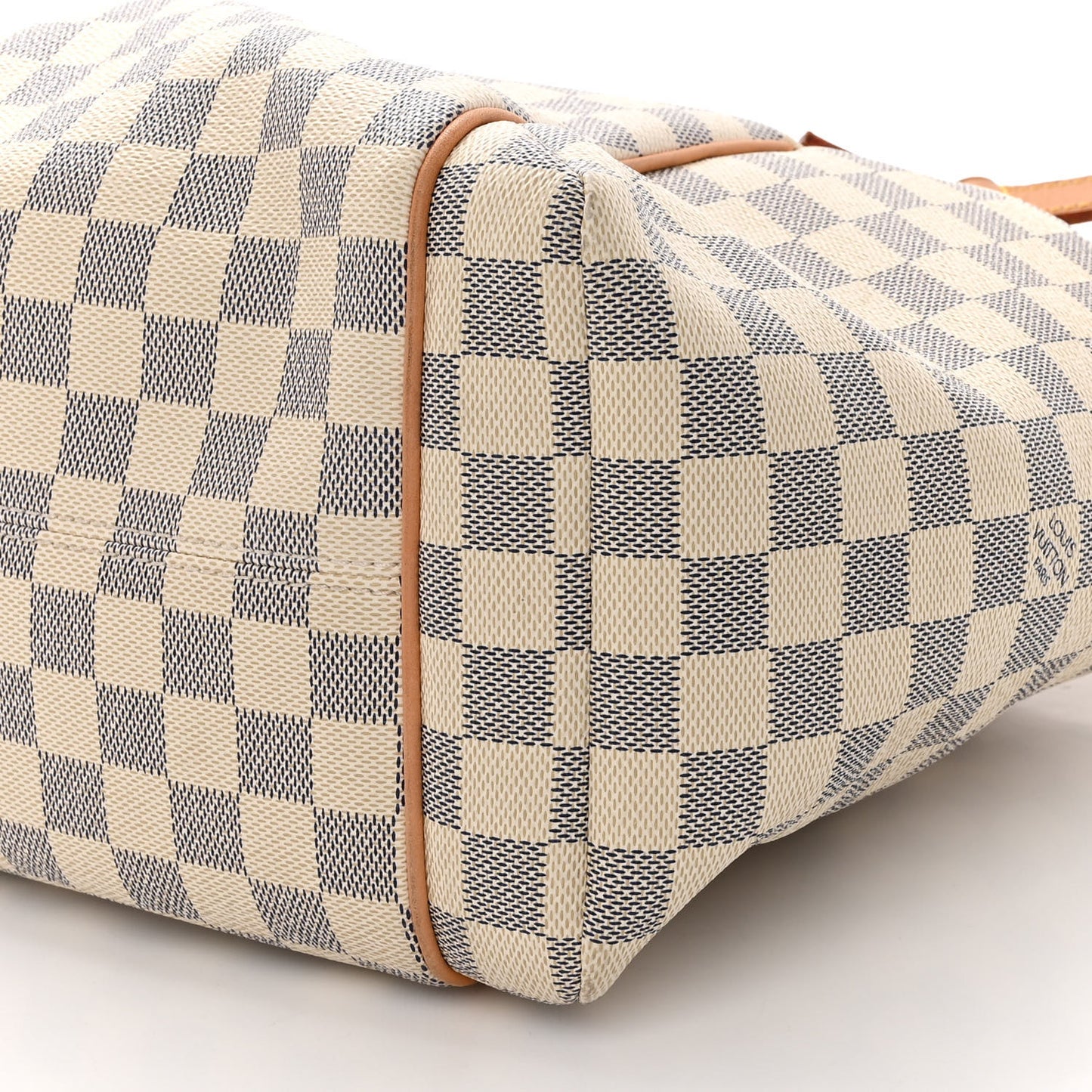 Damier Azur Totally MM
