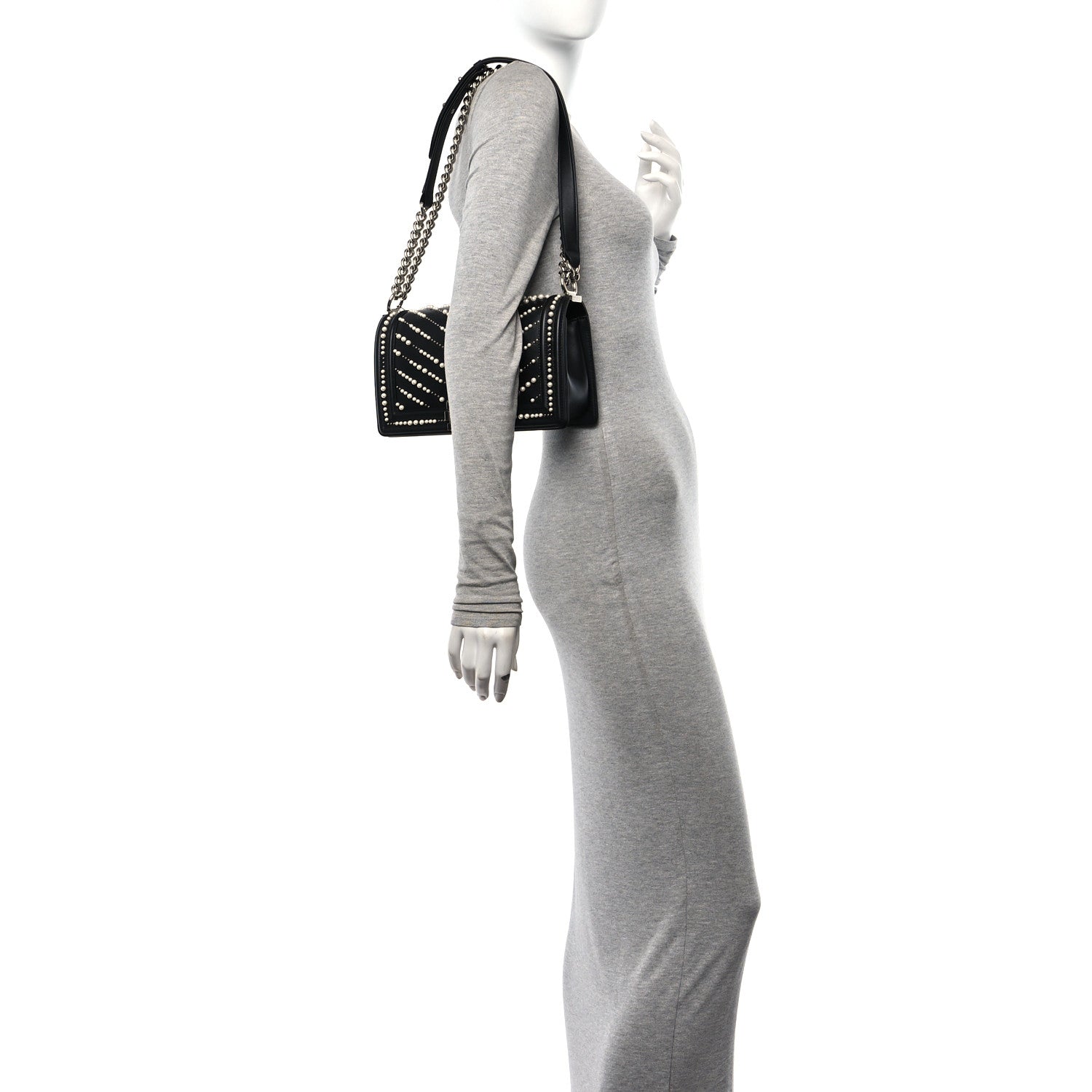 Chanel Calfskin Pearl Chevron Medium Boy Flap Black 2 of 11